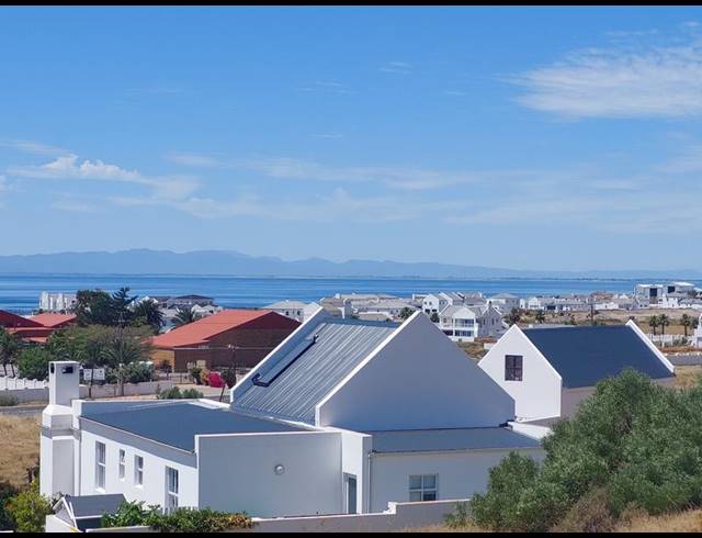 LAND FOR SALE IN DA GAMA BAY